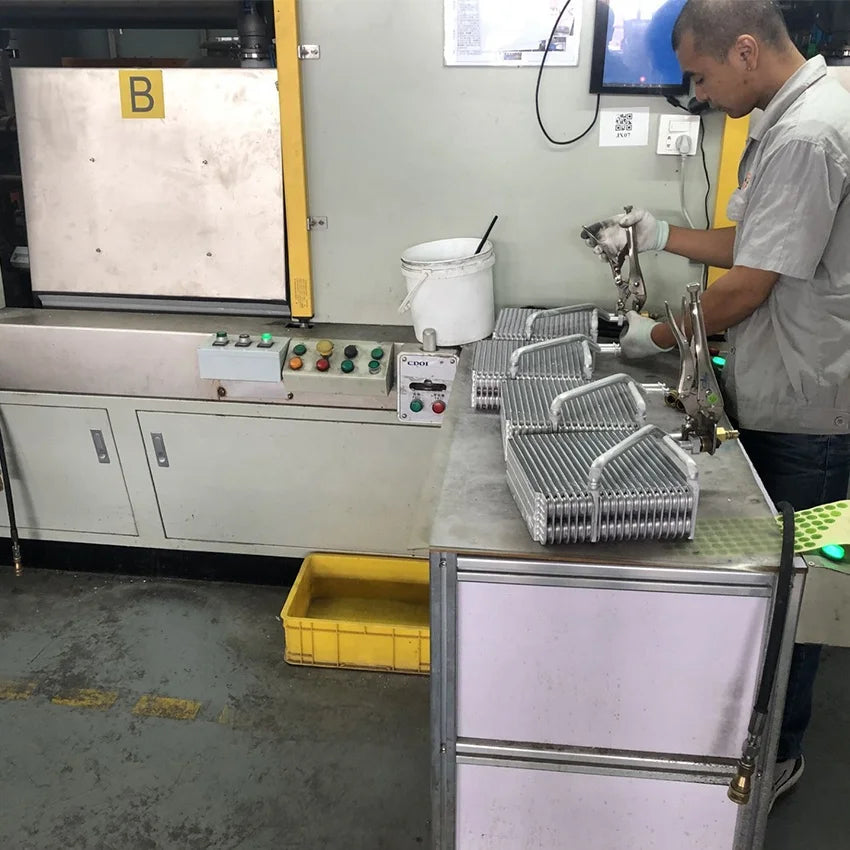 Good quality OEM 971391R500 971392S500 Auto AC air conditioning Evaporator Core Parallel flow For VELOSTER '12 TUCSON/ IX35 '10-meg BEST buys