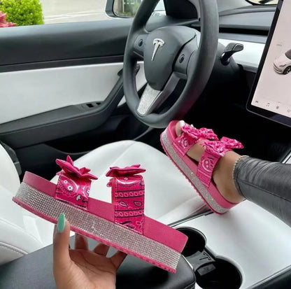 2021 New Bling Thick Bottom Fashion Flip Flops Cute Bow-Tie Slippers women's sandals 2020 designs women's sandals size 11-meg BEST buys