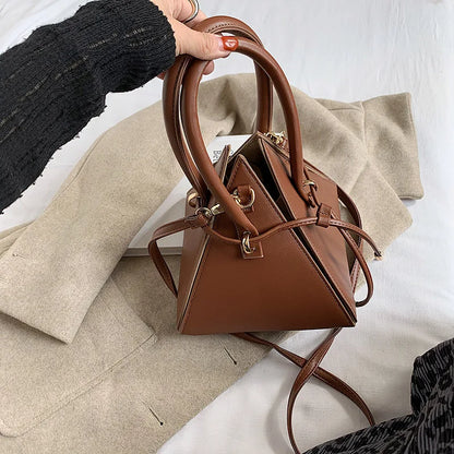 2021 New Designer Bags Famous Brand Triangle Shape chain bucket cross body bucket hand bags women handbags-meg BEST buys