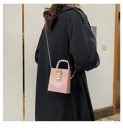 Drop Shipping Retro dinner box patent leather bag female mini pearl portable cosmetic bag casual box handbag tide shoulder bag-meg BEST buys